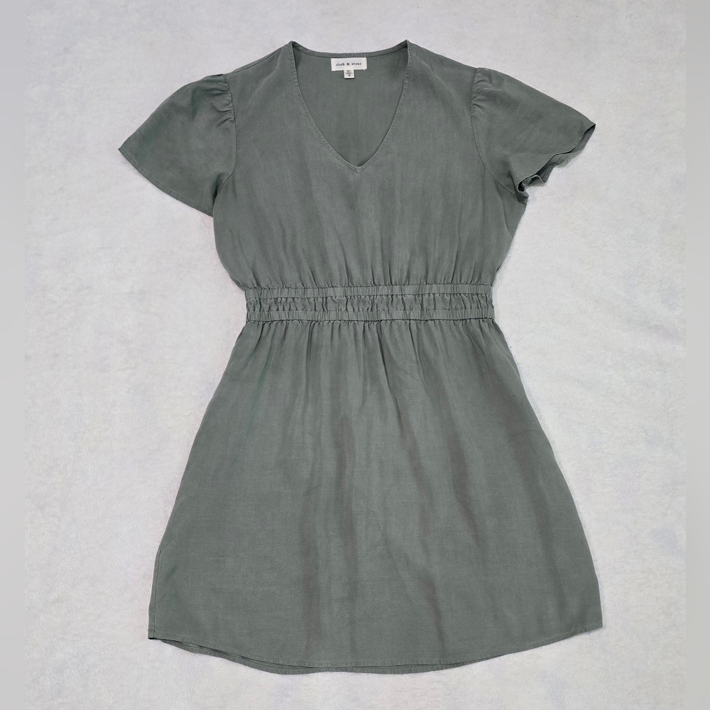 Women's Anthropologie Dress - Cloth & Stone - Green Smocked Waist - Size Medium